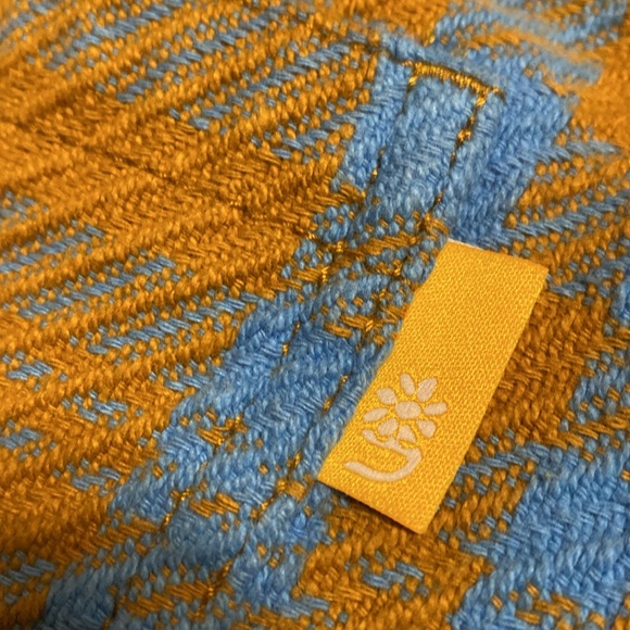 Urban Outfitters Shacket - Picture 4 of 6